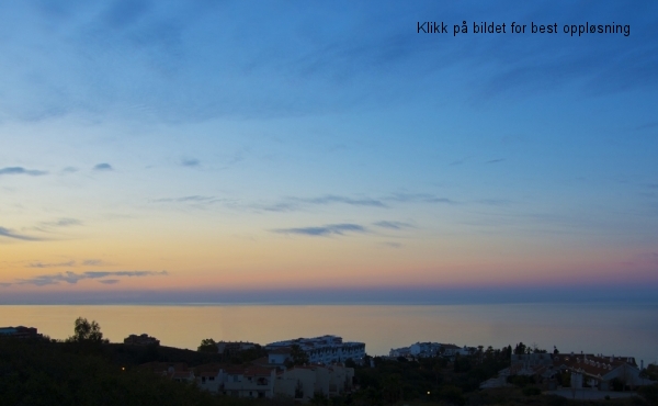 9. HILL VILLAS_VIEWS EVENING