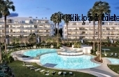 1701, Fuengirola - Sky villas penthouse i anerkjente Higuerón. Alle tenkelige fasiliteter tilknyttet resorten. Havutsikt og gode solforhold. Mulighet for meget høye leieinntekter. Kan installere plunge pool på terrassen 